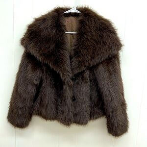 Ladies faux fur jacket. NWT